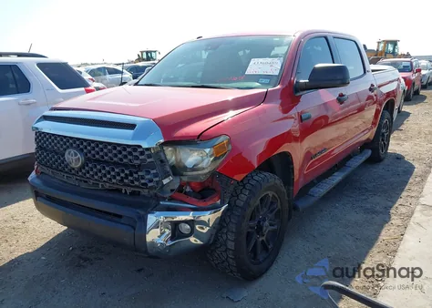 2018 Toyota Tundra Sr5 5.7L V8 z USA, uszkodzony, nr VIN 5TFEY5F19JX230818